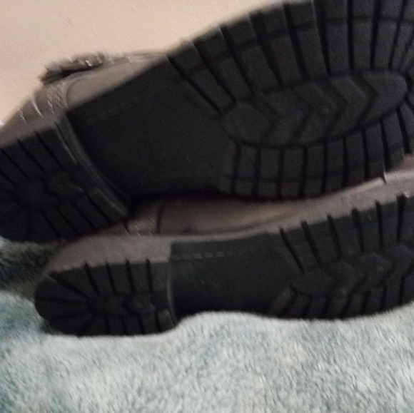 72-5) Arden womens combat boots. NWOT - Picture 3 of 5